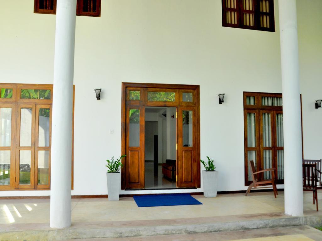 Villa 234 Boossa Bagian luar foto
